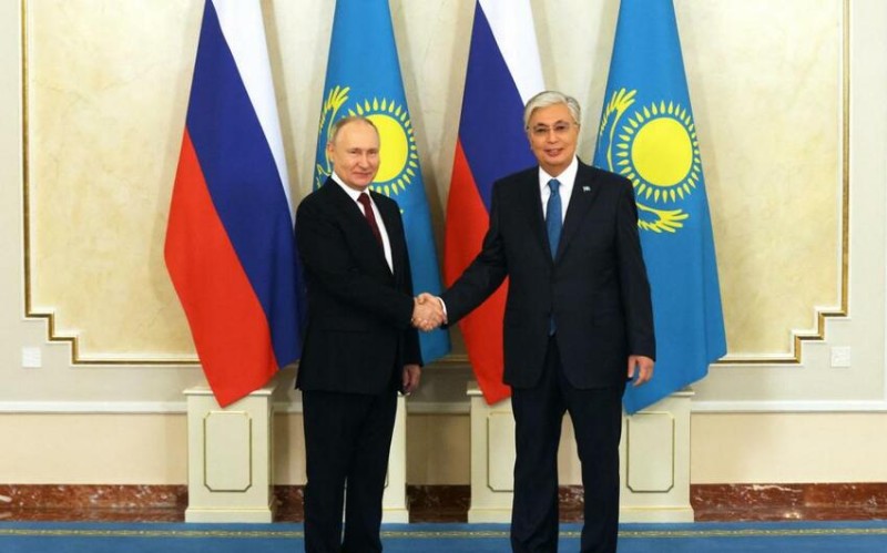 Putin Tokayevə Alyaska sammitin əsas məqamları barədə məlumat verdi
